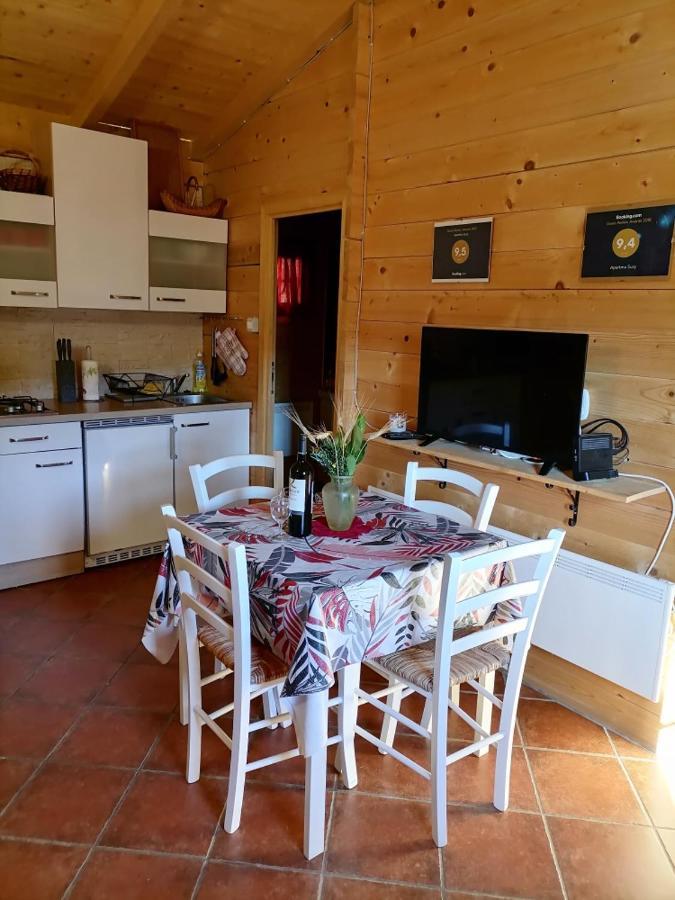 Apartma Suzy Pobegi Kültér fotó
